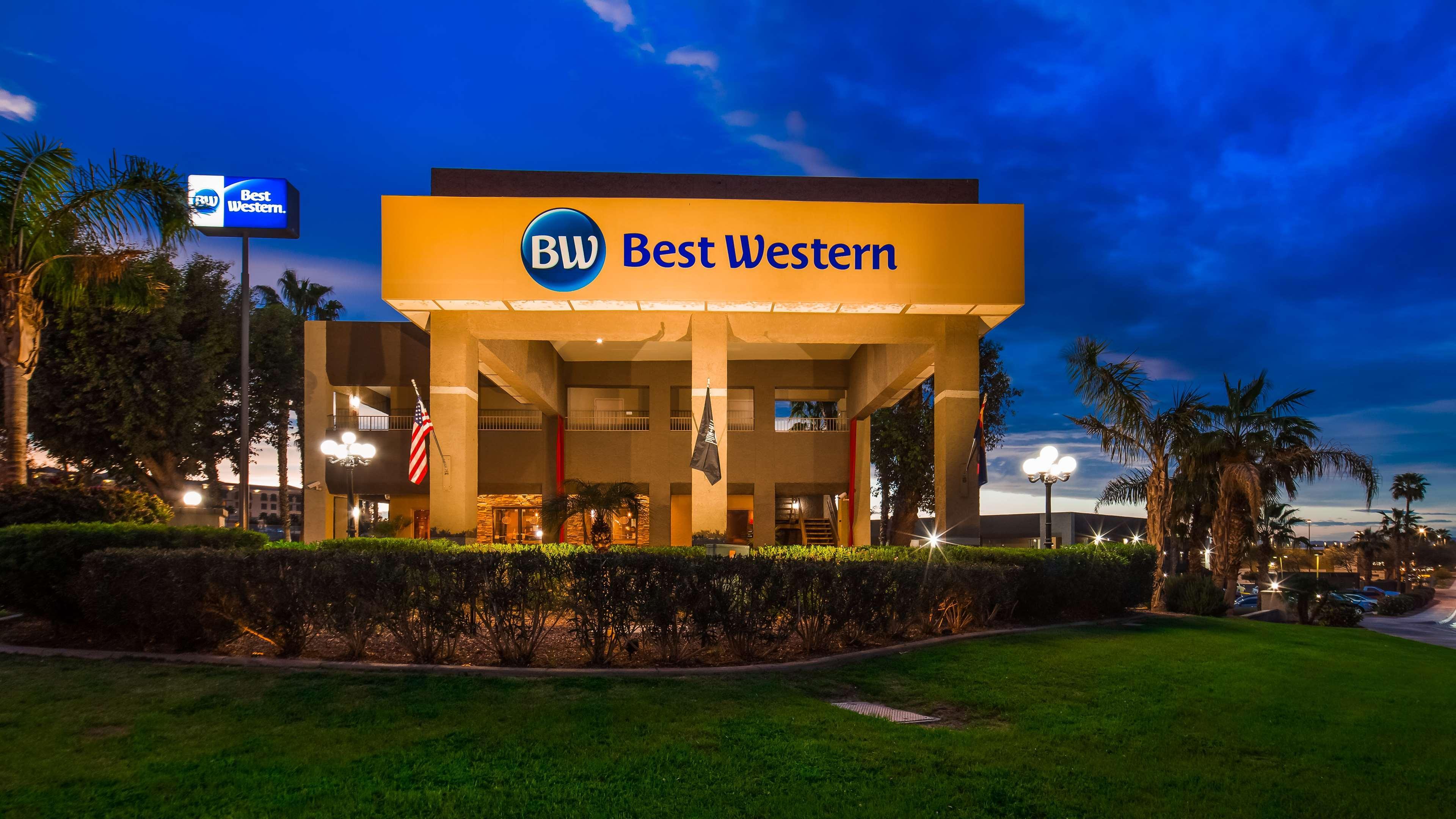 Best Western Yuma Mall Hotel & Suites Exteriör bild